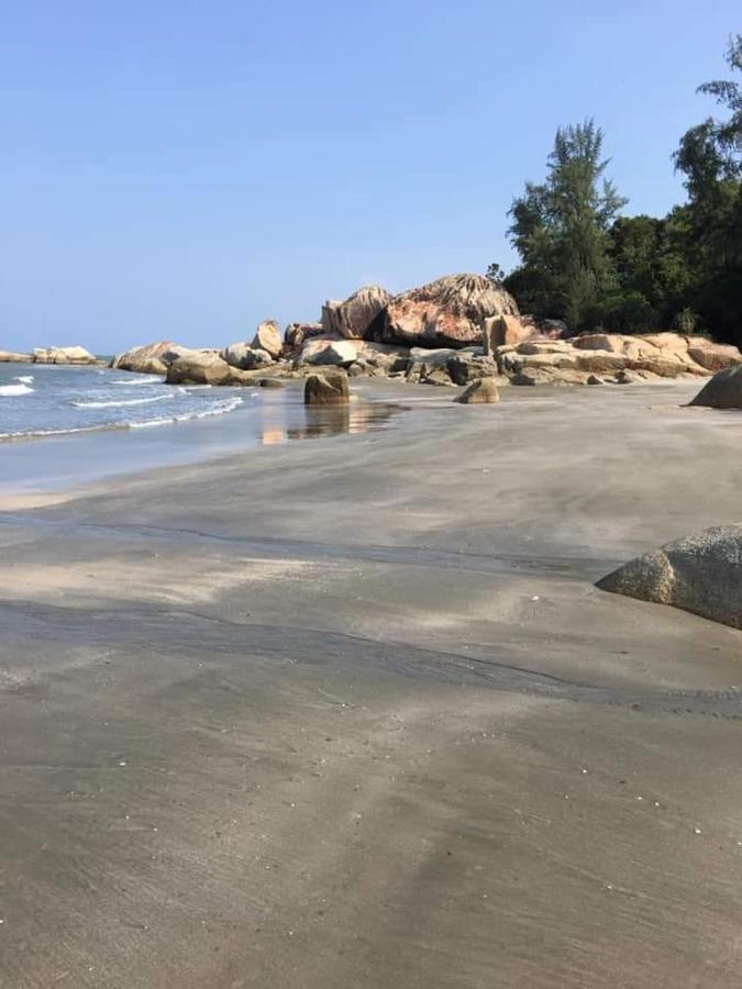 Comel Sea View Homestay Куантан Екстериор снимка